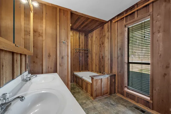 $285,000 | 319 McLendon Lane, Quincy, FL 32351