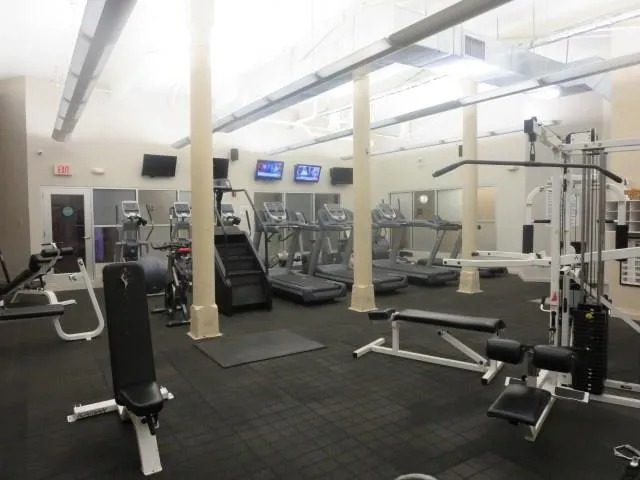 $1,750 | 920 Poeyfarre Street, Unit 245, New Orleans, LA 70130