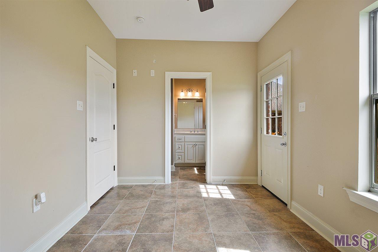31157 Cane Market Road Walker, LA 70785 - Photo 12 of 13 mother in-law suite