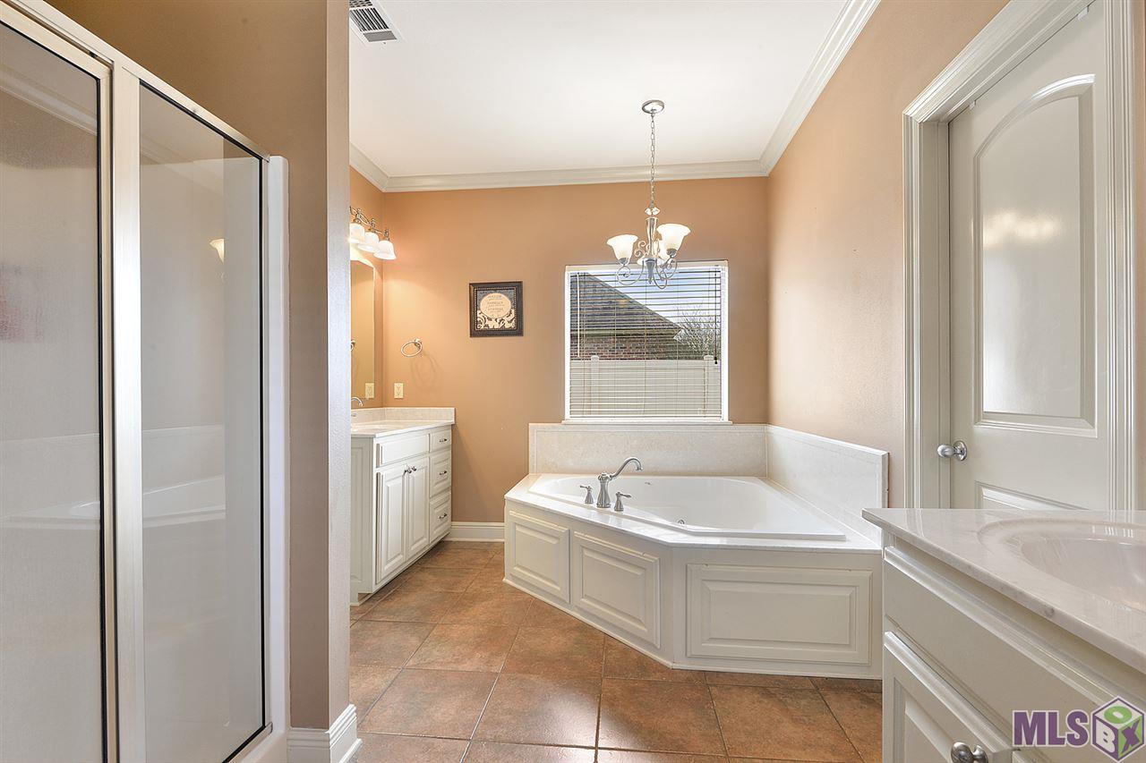 31157 Cane Market Road Walker, LA 70785 - Photo 8 of 13 master bath