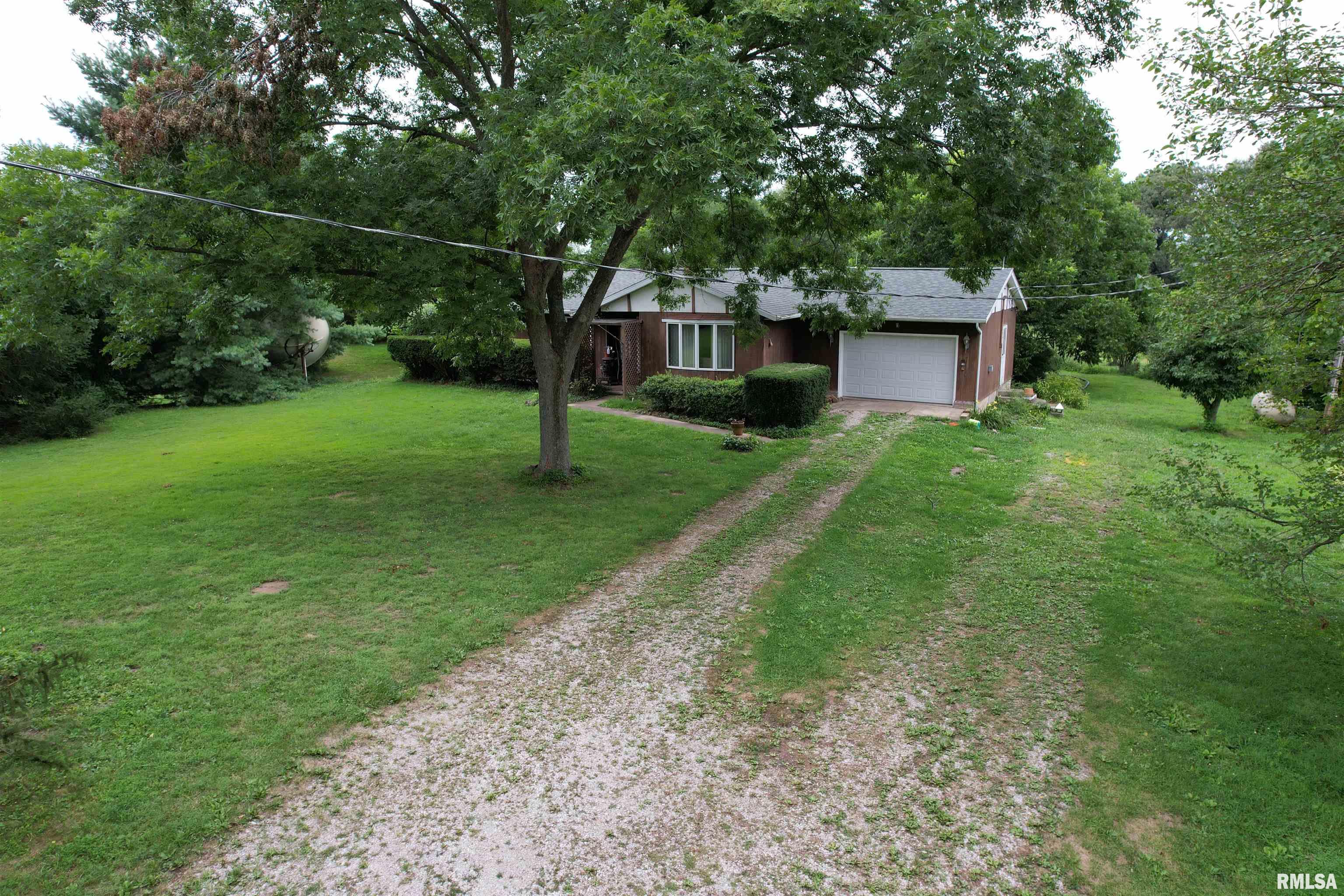 6851 Apple Ridge Road Iuka, IL 62849 - Photo 27 of 33
