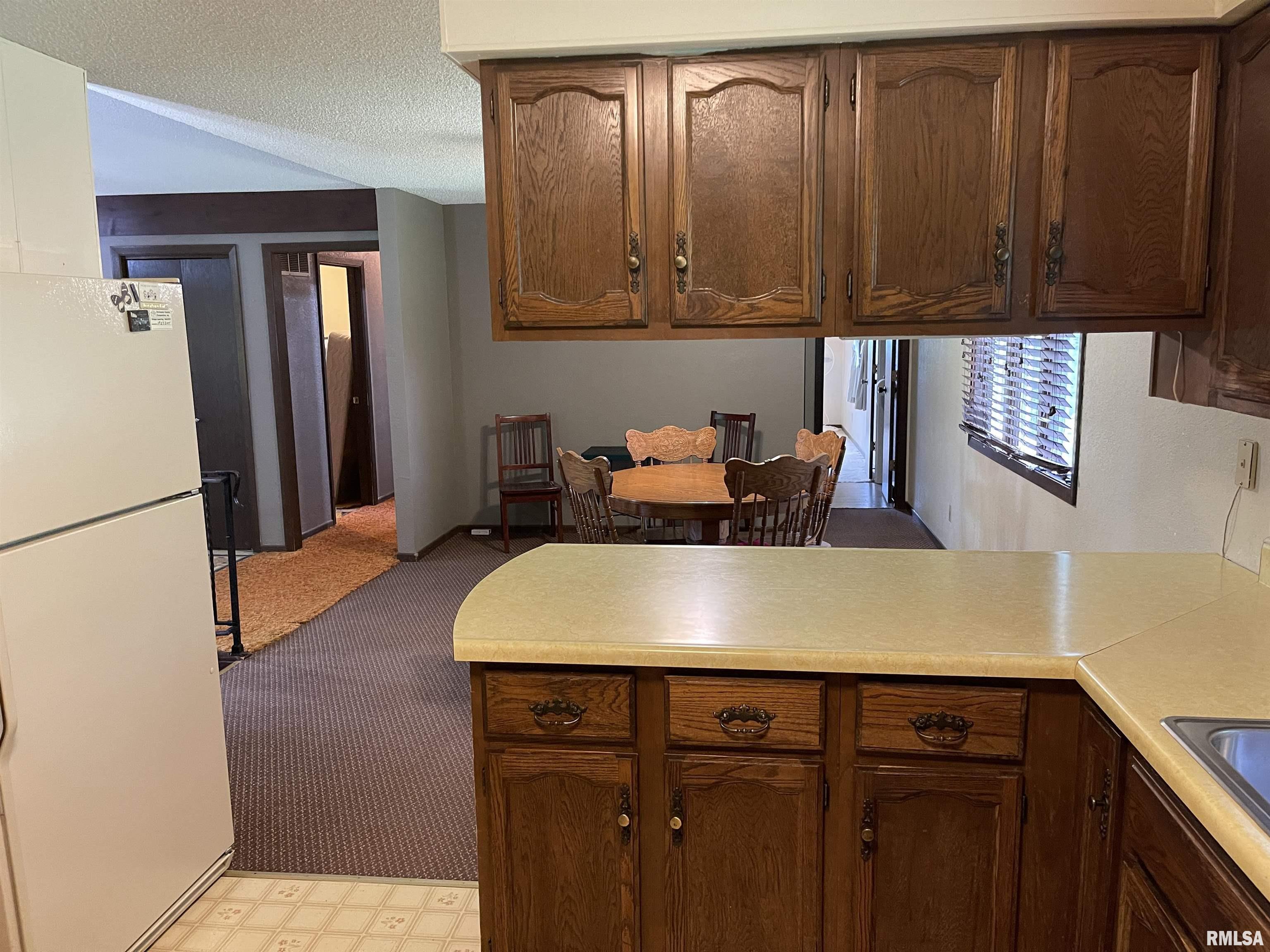 6851 Apple Ridge Road Iuka, IL 62849 - Photo 7 of 33