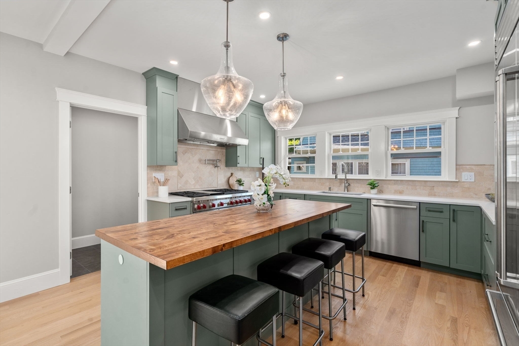 4 Grove Street Medford, MA 02155 - Photo 13 of 42