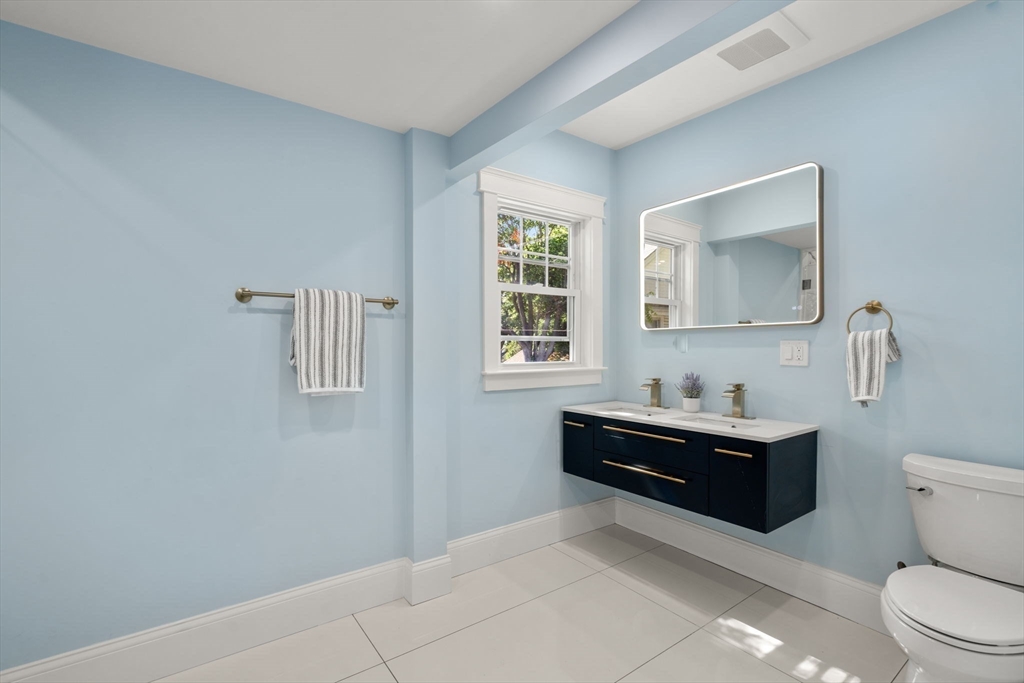 4 Grove Street Medford, MA 02155 - Photo 23 of 42