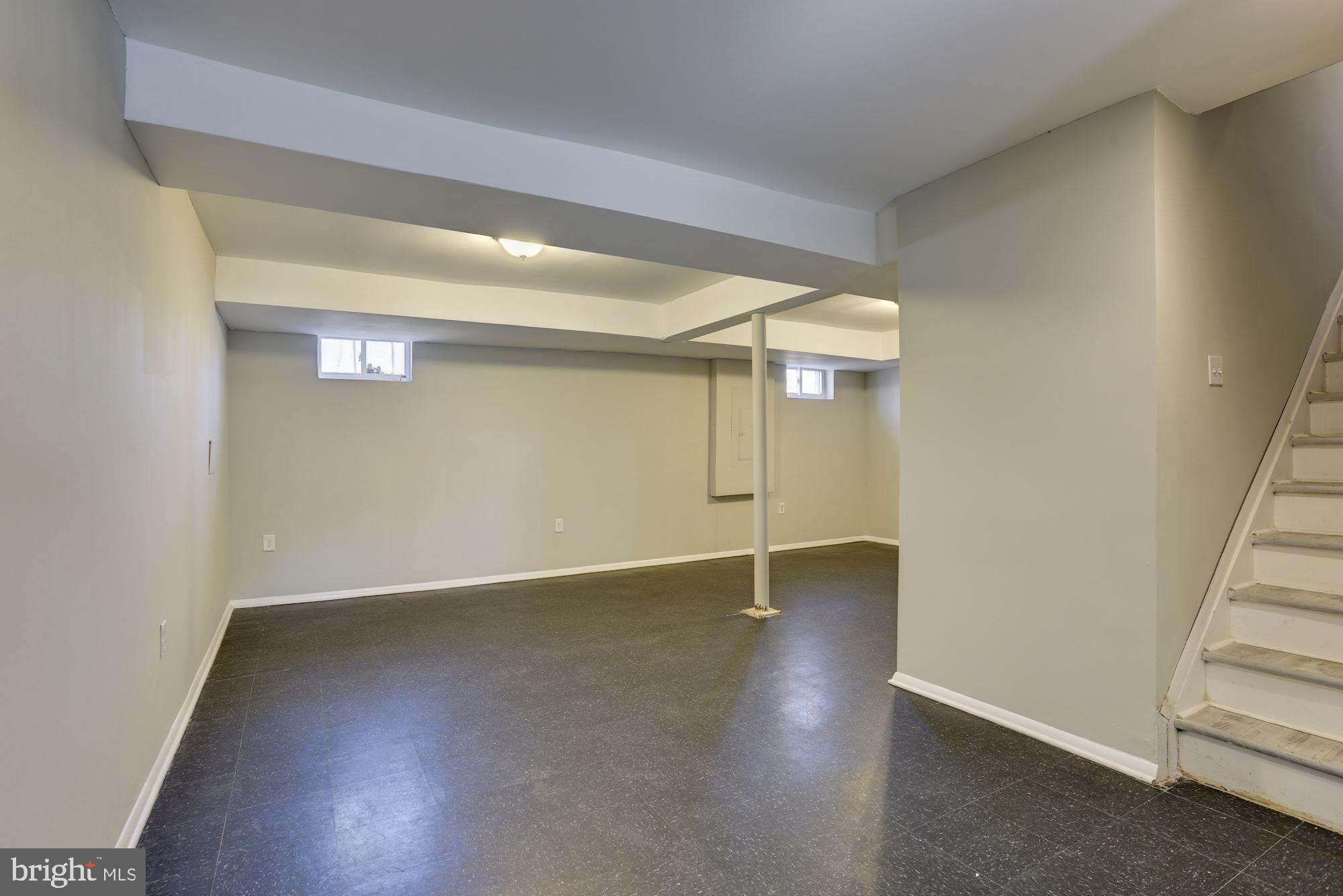 6821 Bensel Avenue Rosedale, MD 21237 - Photo 16 of 23 Family Room