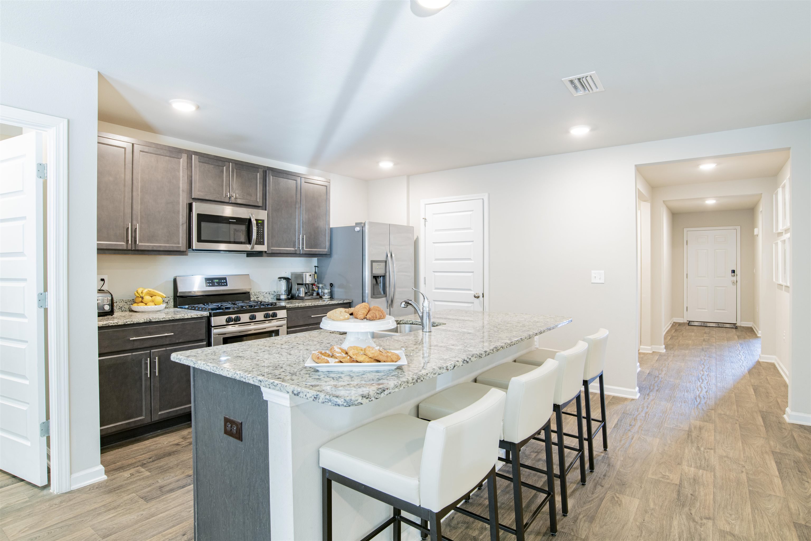 8210 Irwin Loop Daphne, AL 36526 - Photo 4 of 30