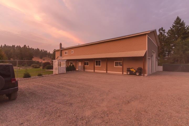 1796 Hutchison Road Addy, WA 99101 - Photo 3 of 20