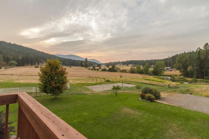 1796 Hutchison Road Addy, WA 99101 - Photo 4 of 20