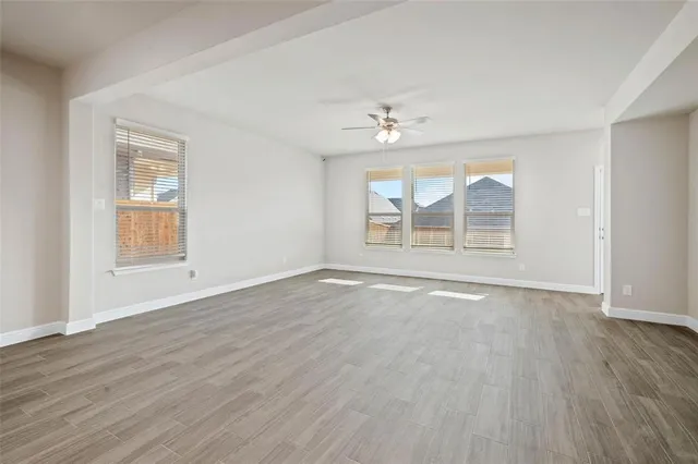 $2,700 | 517 Watson Lane, Denton, TX 76210