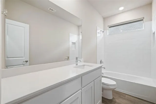 $2,700 | 517 Watson Lane, Denton, TX 76210