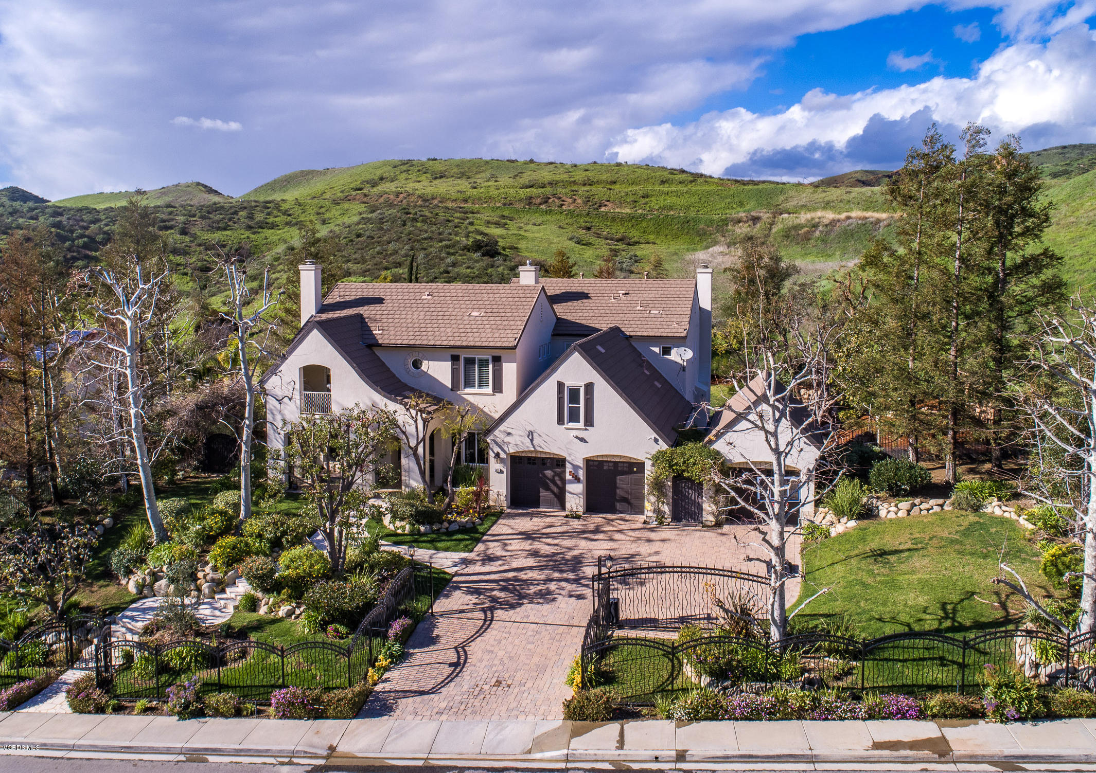 5635 Evening Sky Drive Simi Valley, CA 93063 - Photo 1 of 84 Front View