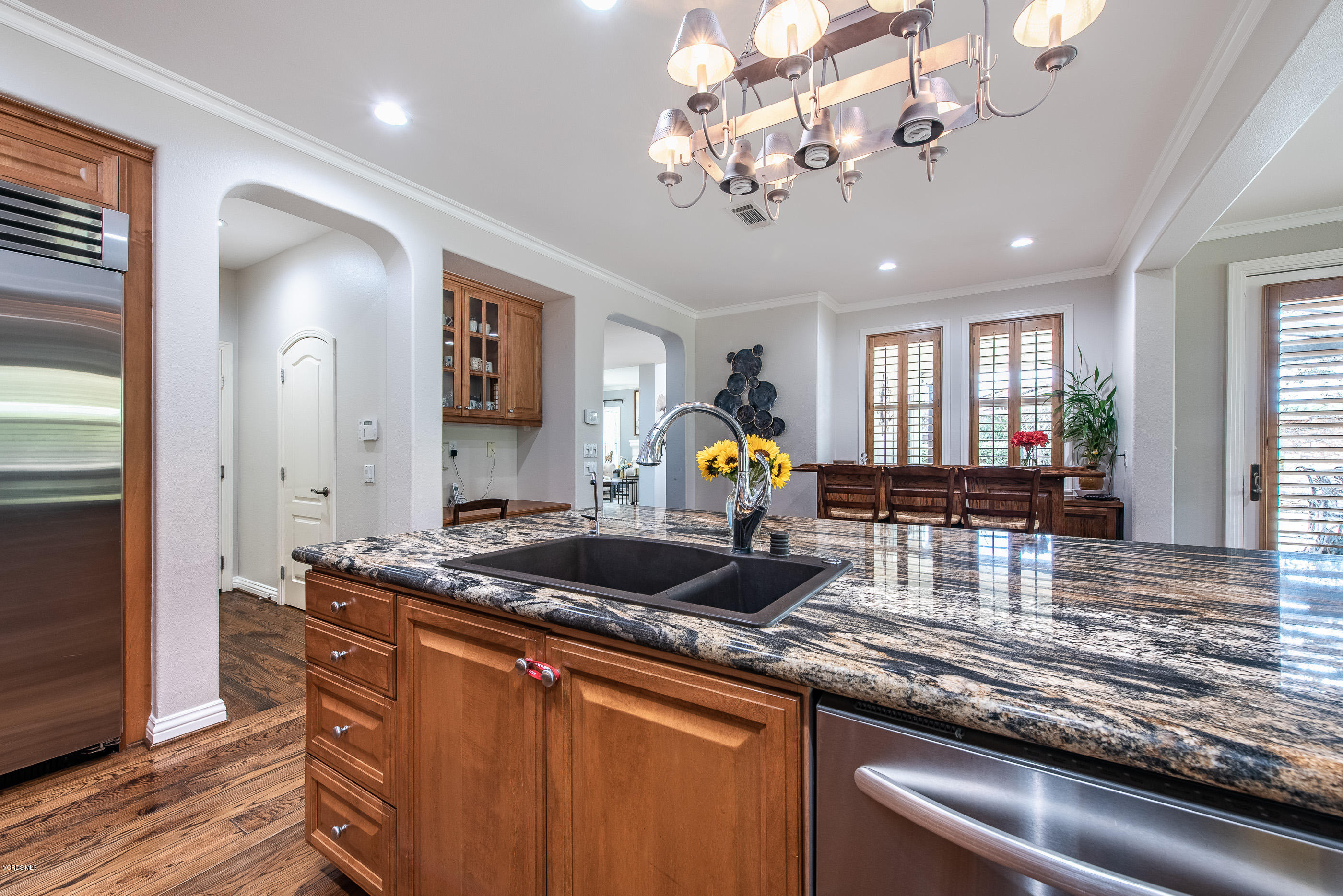 5635 Evening Sky Drive Simi Valley, CA 93063 - Photo 25 of 84 Kitchen