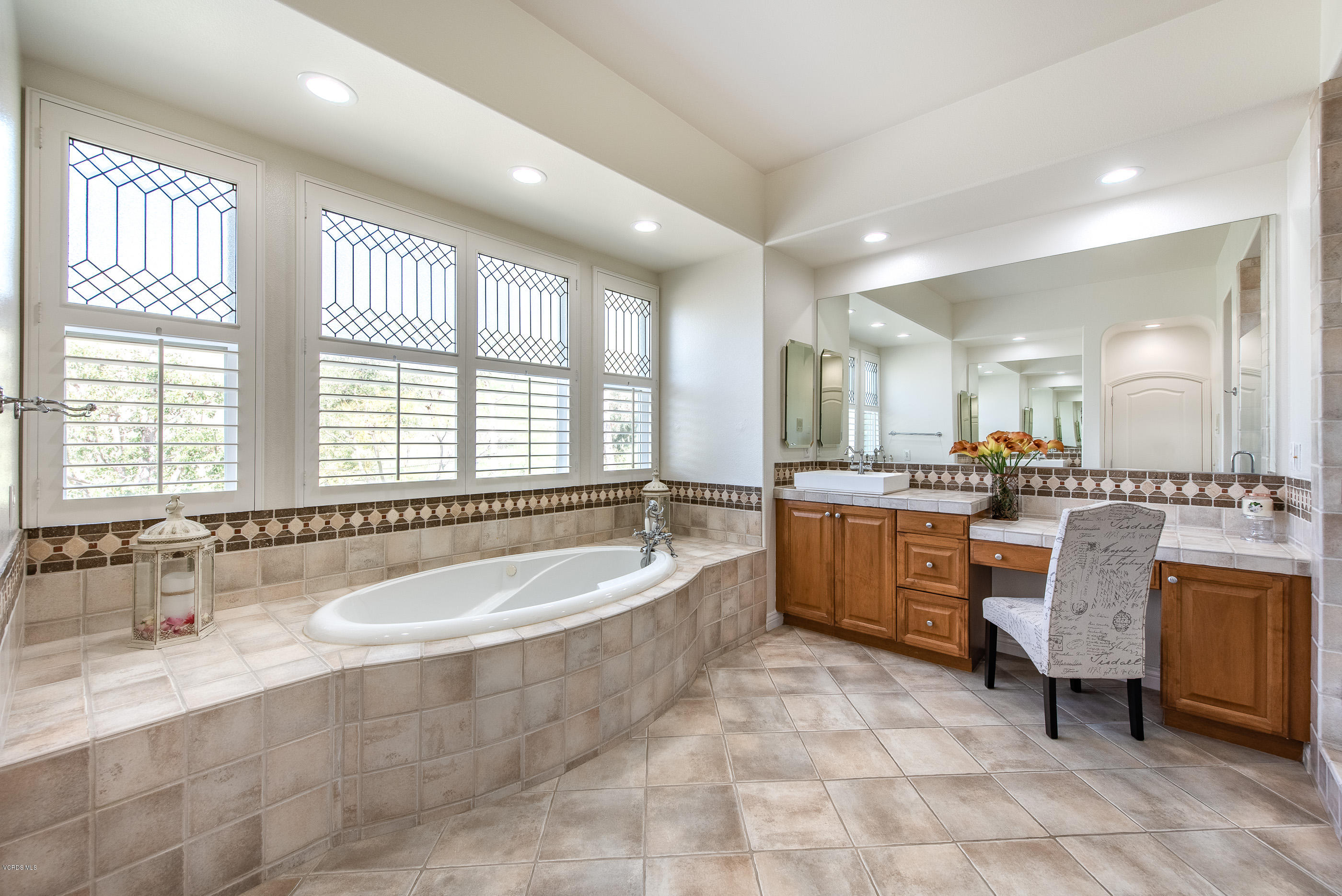 5635 Evening Sky Drive Simi Valley, CA 93063 - Photo 42 of 84 Master Bathroom