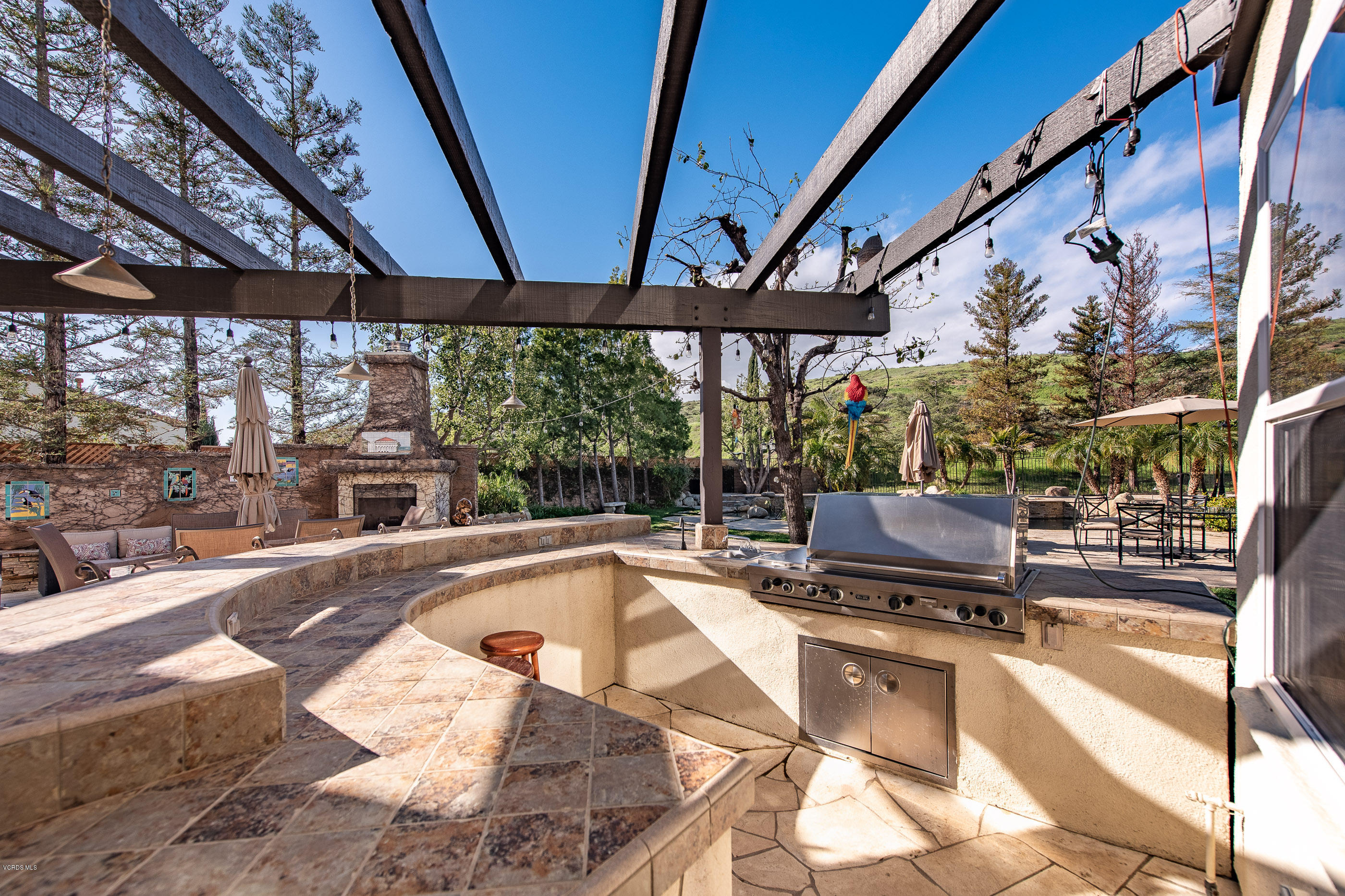 5635 Evening Sky Drive Simi Valley, CA 93063 - Photo 67 of 84 Outdoor Kitchen