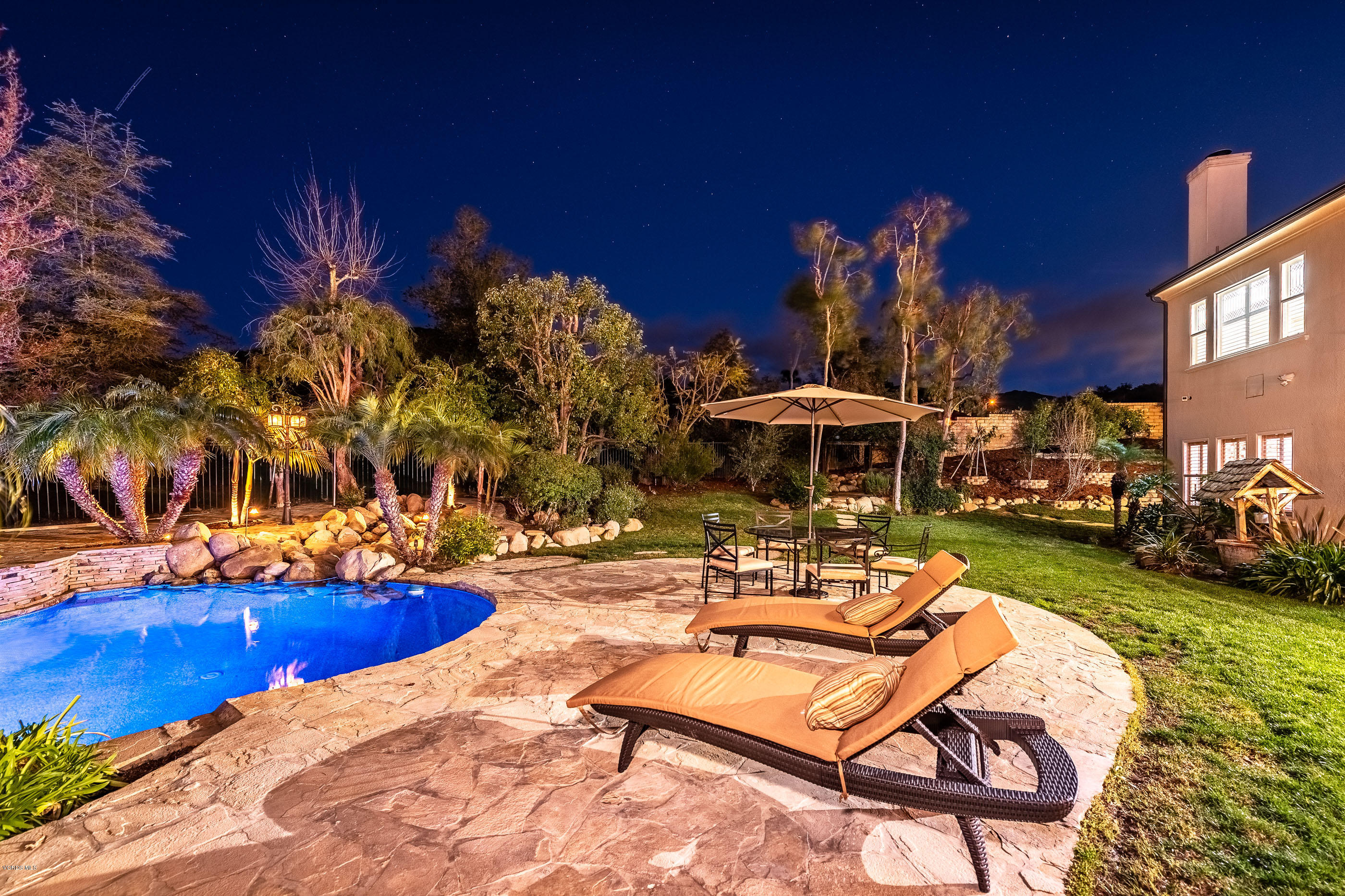 5635 Evening Sky Drive Simi Valley, CA 93063 - Photo 81 of 84 Backyard at Sunset