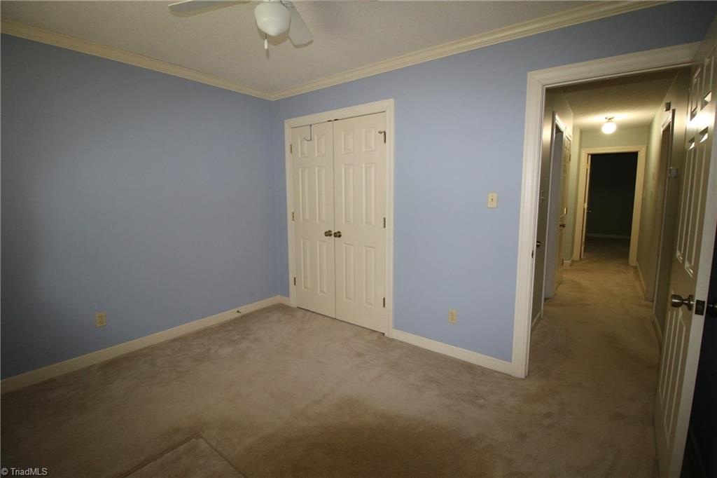 3607 Hunting Ridge Drive High Point, NC 27265 - Photo 19 of 26 Gallery Image 19