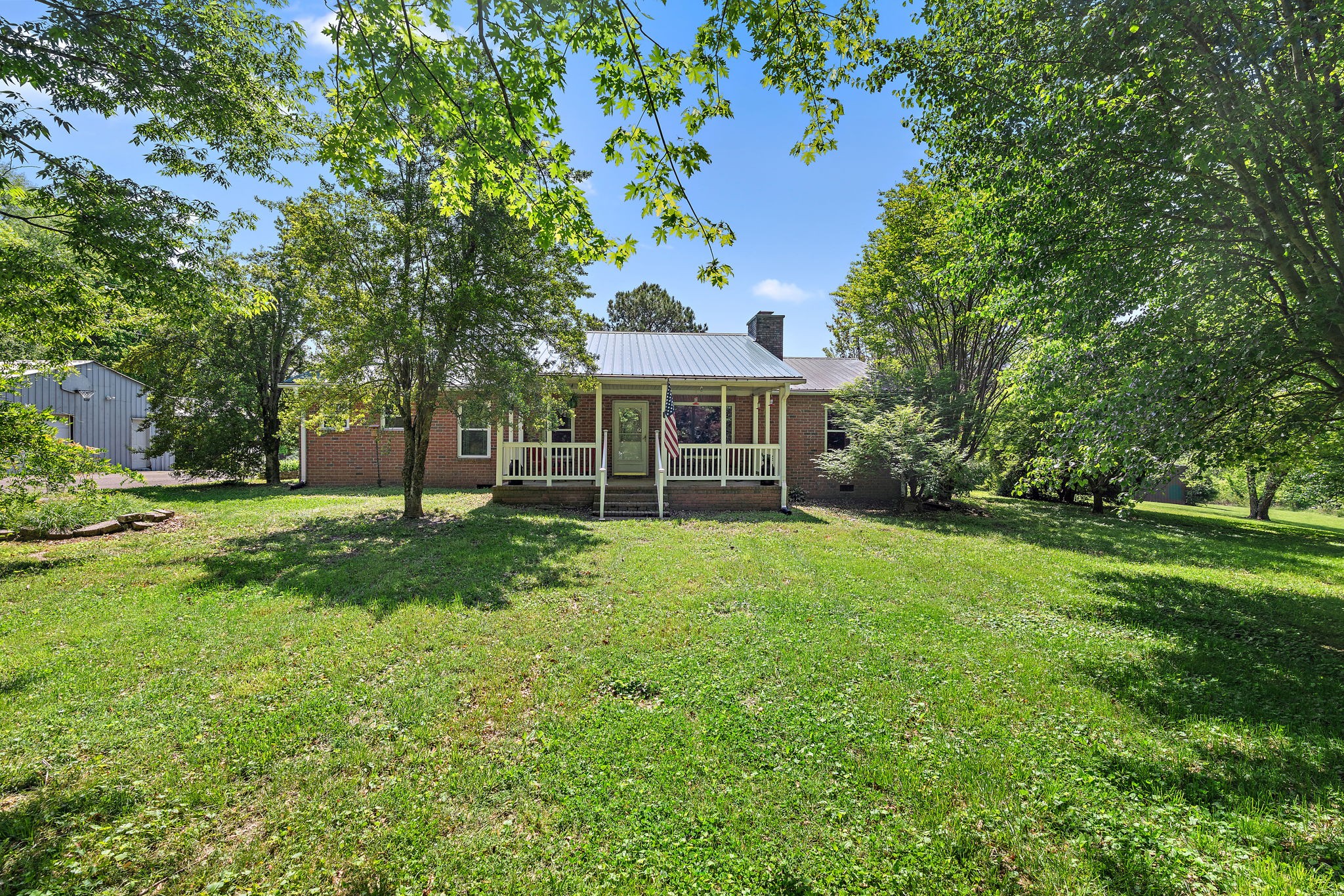 970 Gossett Road Ashland City, TN 37015 - Photo 1 of 26 Gallery Image 1
