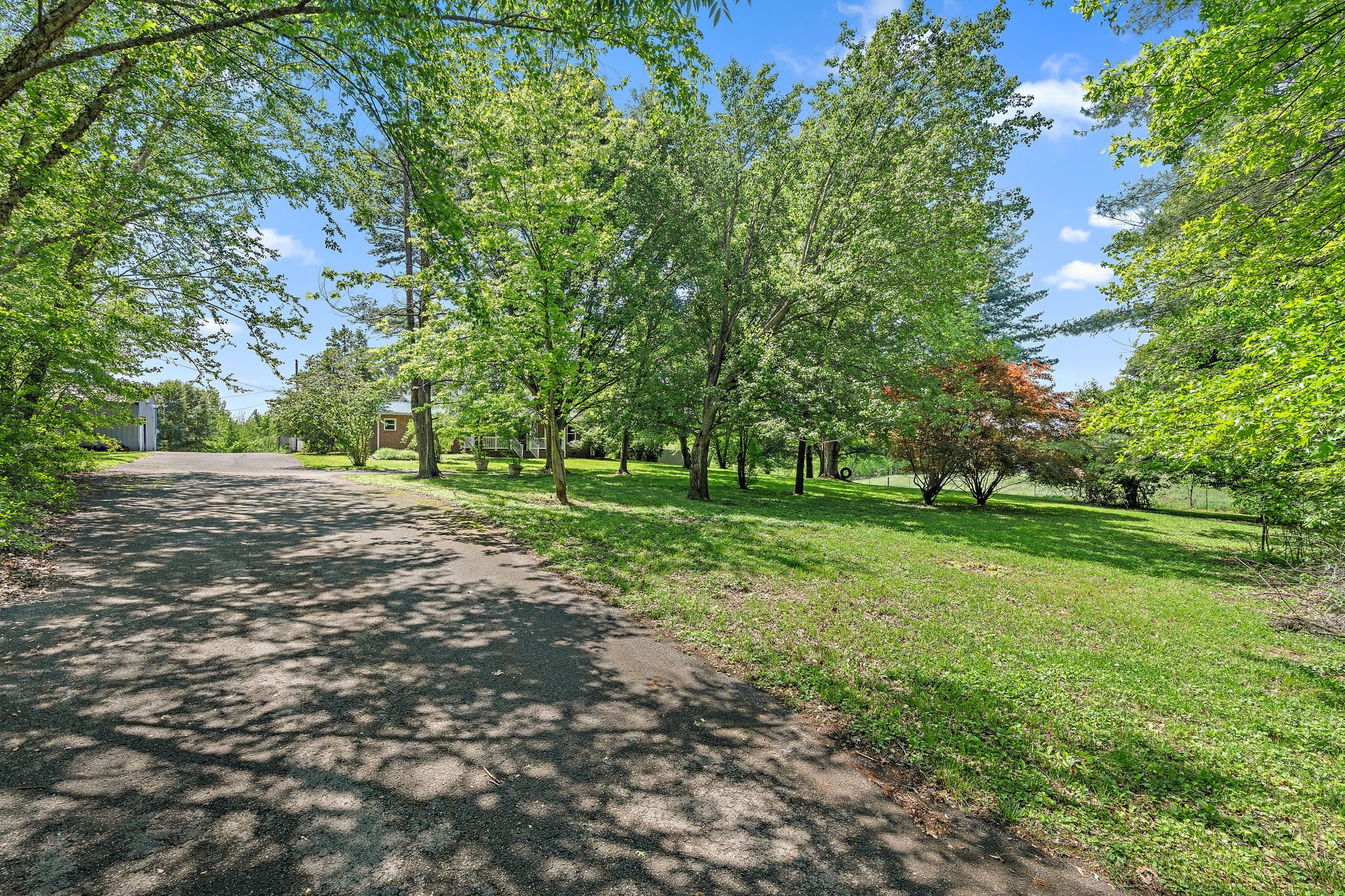 970 Gossett Road Ashland City, TN 37015 - Photo 2 of 26 Gallery Image 2
