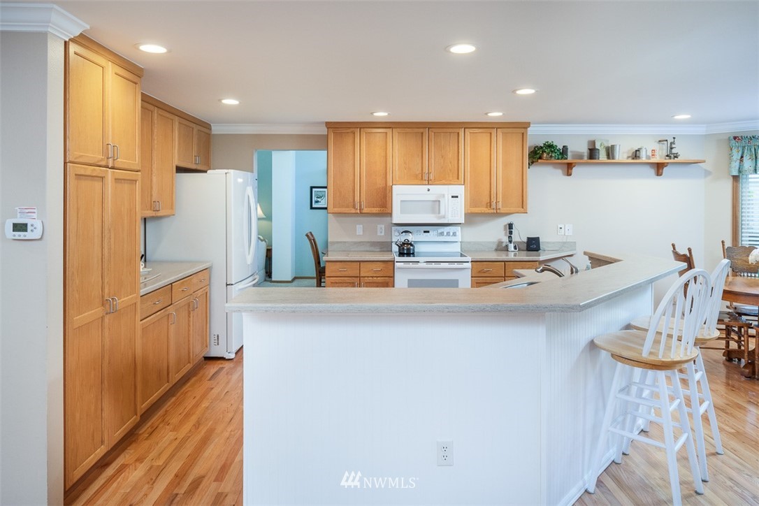 13804 Southeast 193rd Street Renton, WA 98058 - Photo 11 of 25 Gallery Image 11