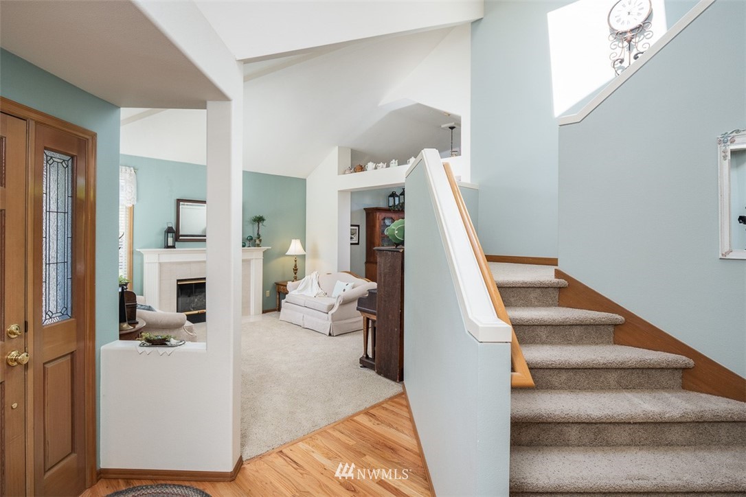 13804 Southeast 193rd Street Renton, WA 98058 - Photo 5 of 25 Gallery Image 5