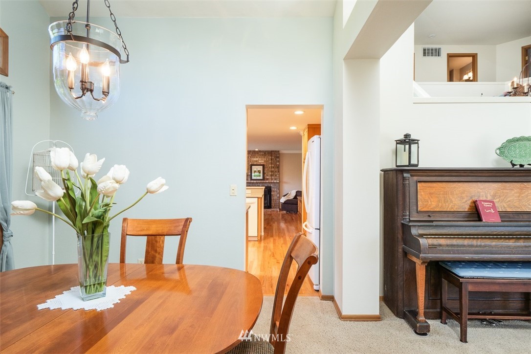13804 Southeast 193rd Street Renton, WA 98058 - Photo 7 of 25 Gallery Image 7