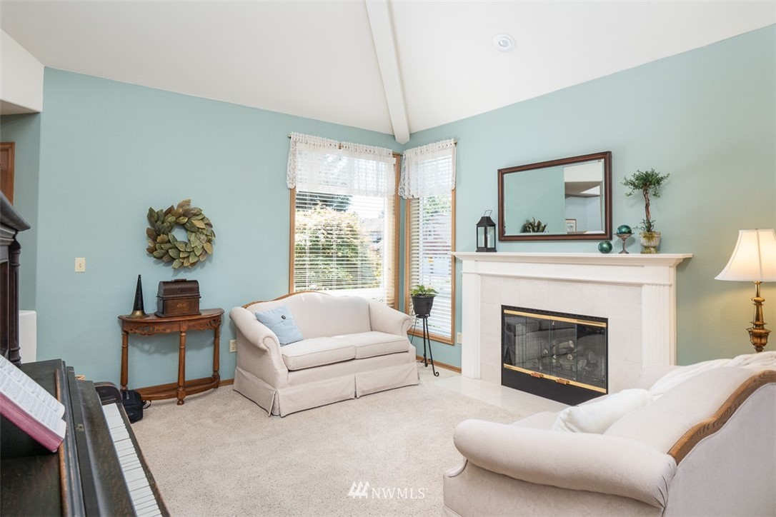 13804 Southeast 193rd Street Renton, WA 98058 - Photo 10 of 25 Gallery Image 10