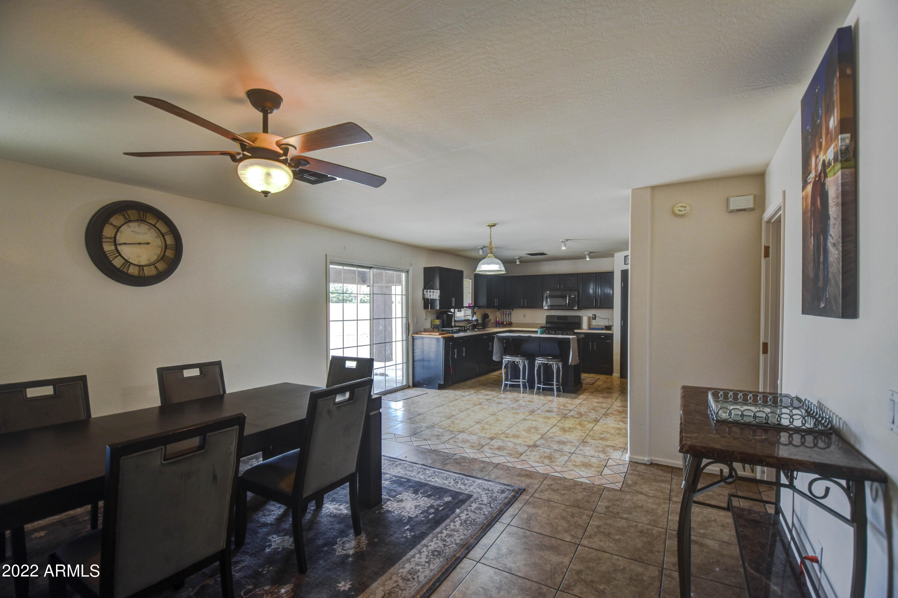 6637 West Riva Road Phoenix, AZ 85043 - Photo 9 of 40 Dining Area 1