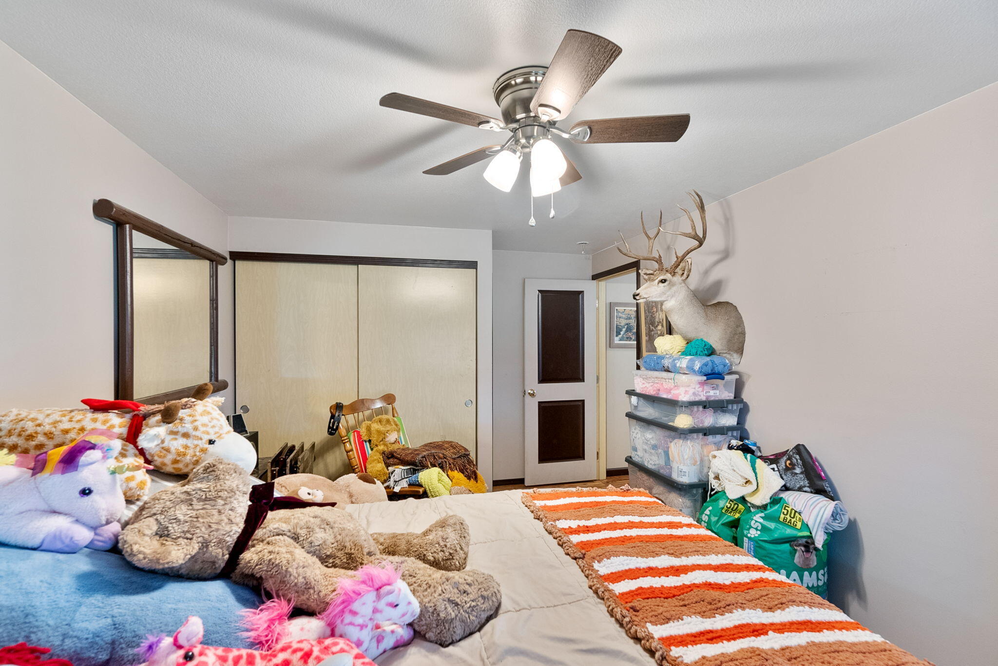 19275 Cherokee Road Bend, OR 97702 - Photo 25 of 47 24-web-or-mls-Riley Visuals-24