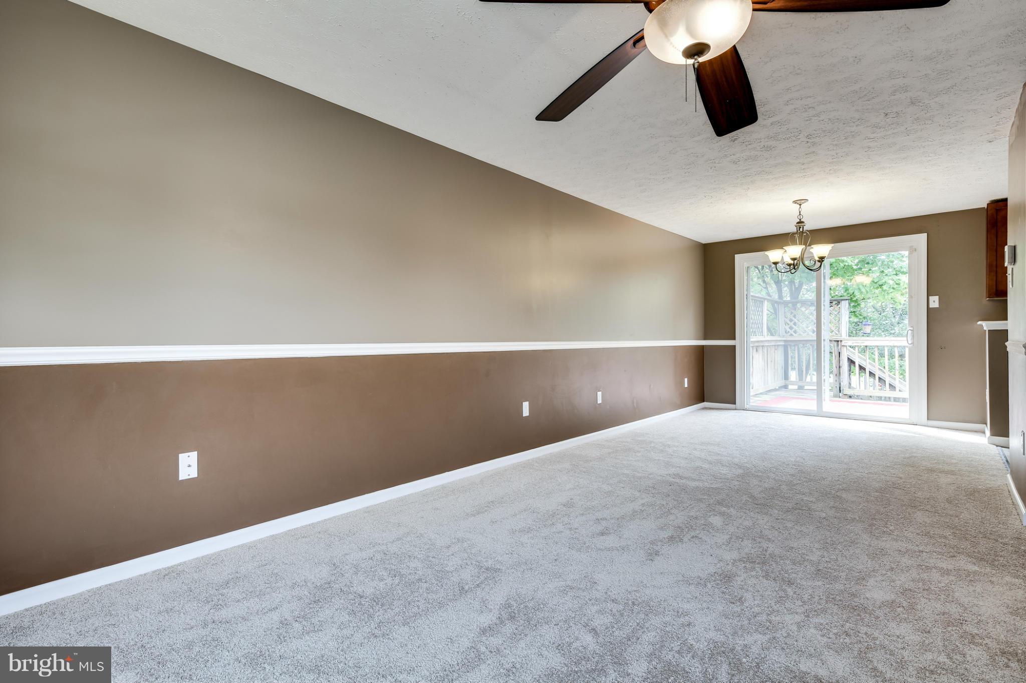1871 Montreal Road Severn, MD 21144 - Photo 4 of 29 Living Room