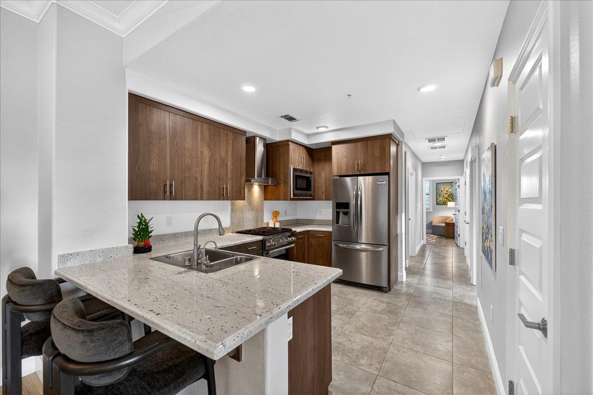 538 South Mathilda Avenue, Unit 301 Sunnyvale, CA 94086 - Photo 11 of 54