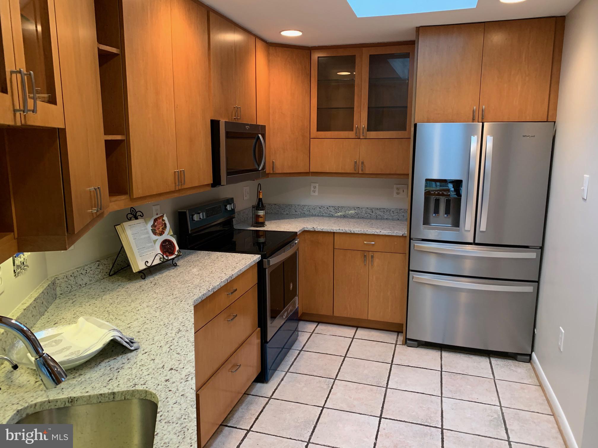 6313 Valley Road Bethesda, MD 20817 - Photo 13 of 21 New Stainless Appliances