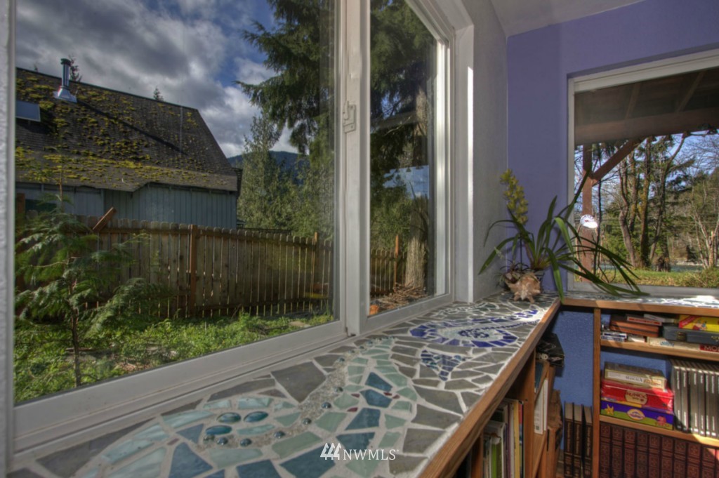44033 Fir Road Gold Bar, WA 98251 - Photo 6 of 18 Gallery Image 6