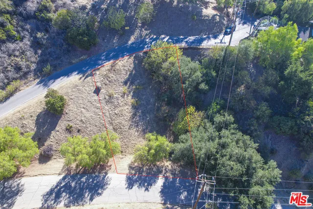 a view of a outdoor space