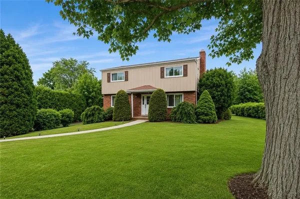 $435,000 | 129 Dwellington Drive, Valencia, PA 16059