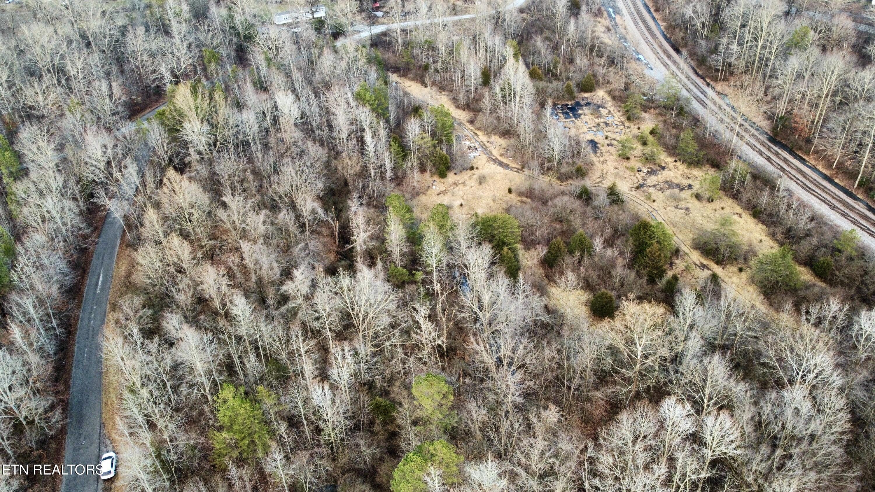 611 Edward Smith Road Robbins, TN 37852 - Photo 17 of 28 Photo Feb 01 2025, 5 52 06 PM