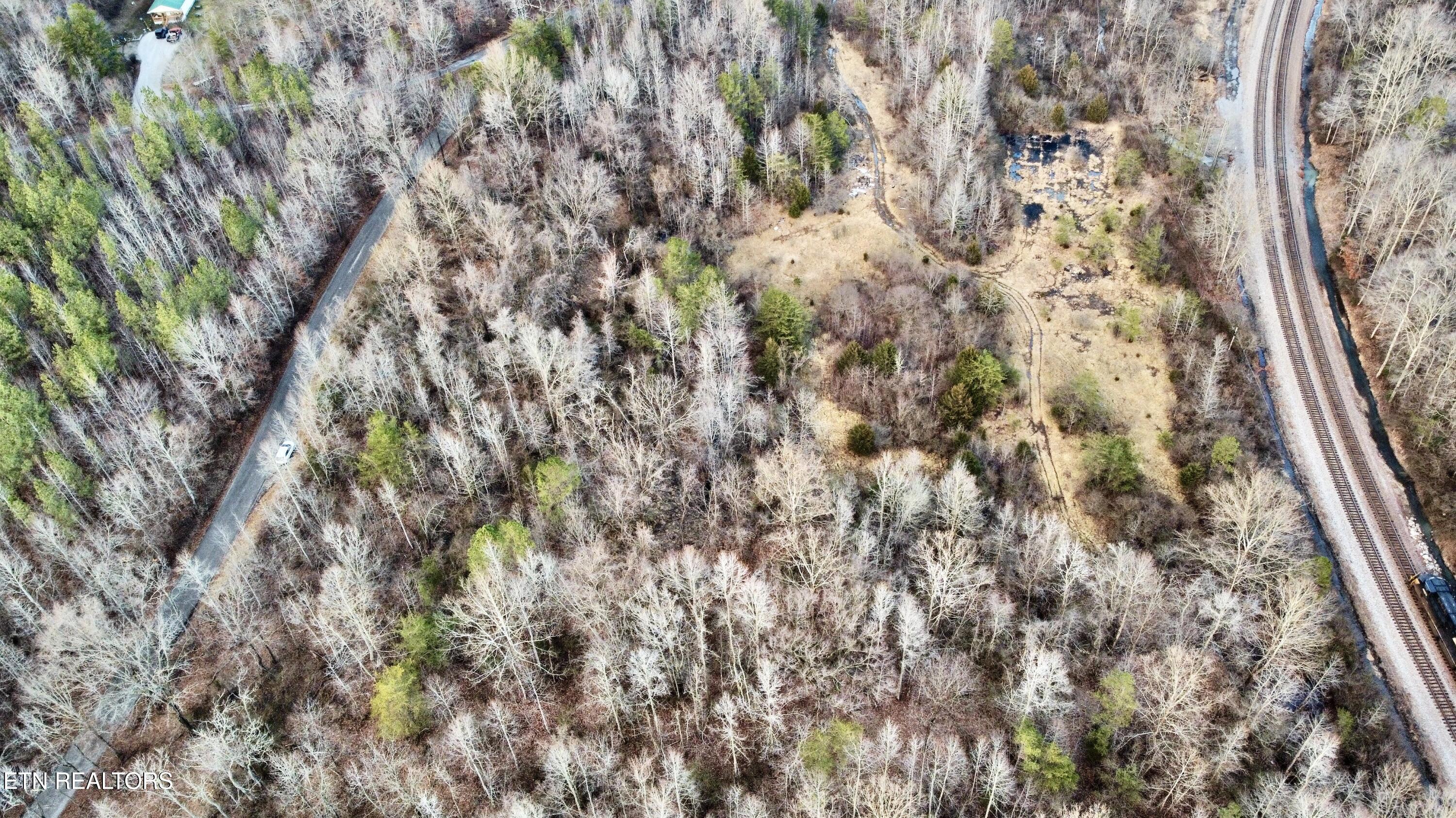 611 Edward Smith Road Robbins, TN 37852 - Photo 18 of 28 Photo Feb 01 2025, 5 52 28 PM