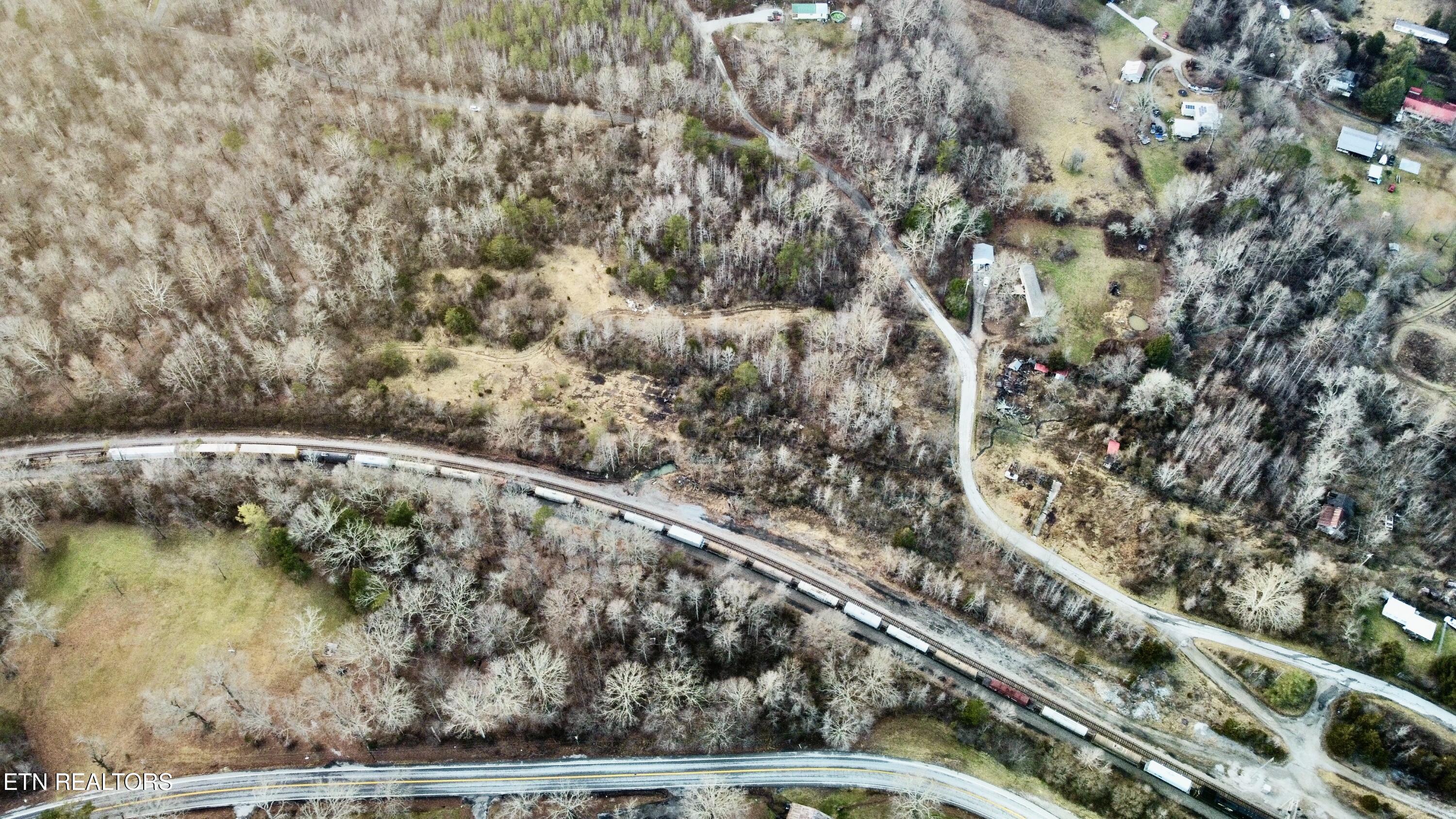 611 Edward Smith Road Robbins, TN 37852 - Photo 20 of 28 Photo Feb 01 2025, 5 53 38 PM