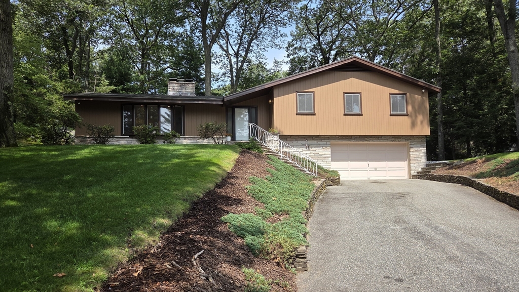 59 Johnson Road Winchester, MA 01890 - Photo 1 of 24 Gallery Image 1
