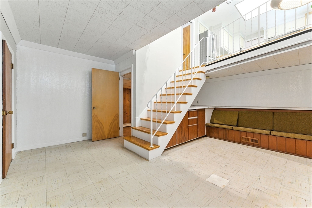 59 Johnson Road Winchester, MA 01890 - Photo 16 of 24 Gallery Image 16