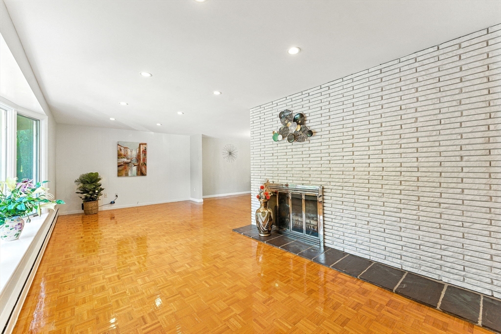 59 Johnson Road Winchester, MA 01890 - Photo 8 of 24 Gallery Image 8