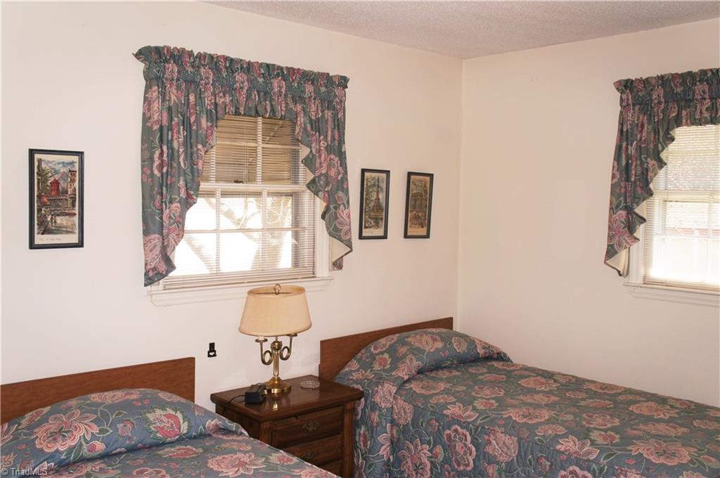 4725 Merriweather Road Winston-Salem, NC 27107 - Photo 14 of 18 Gallery Image 14