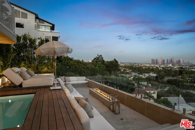 $3,895,000 | 7882 Fareholm Drive, Los Angeles, CA 90046