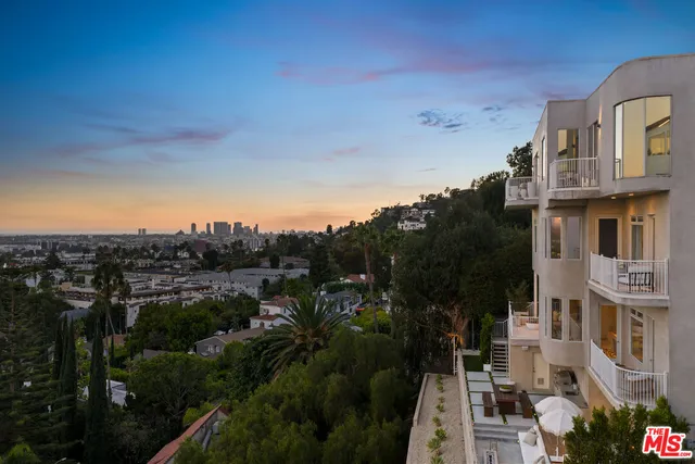 $3,895,000 | 7882 Fareholm Drive, Los Angeles, CA 90046