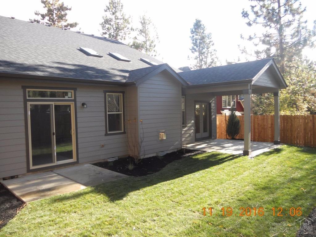 19820 Powers Road Bend, OR 97702 - Photo 5 of 24 Additional Photo