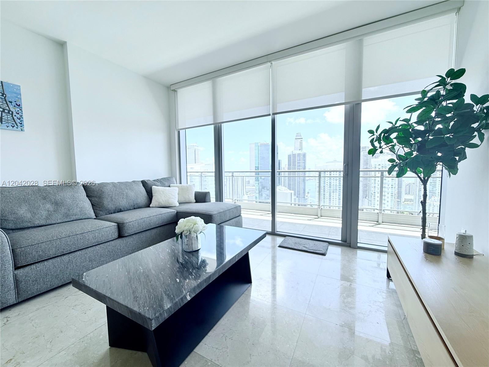92 Southwest 3rd Street, Unit 4311 Miami, FL 33130 - Photo 15 of 54