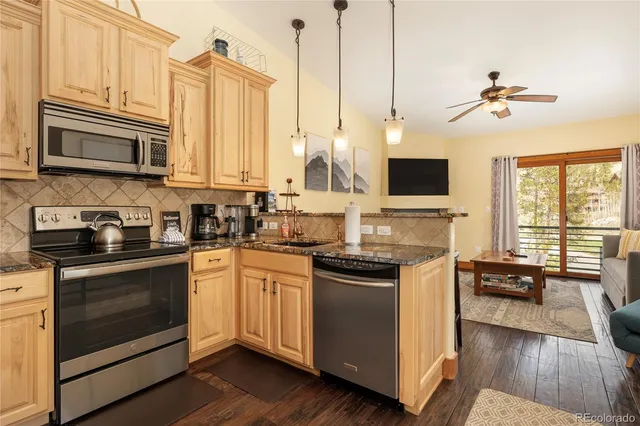 $699,999 | 508 Ravenwood Circle, Unit A1, Grand Lake, CO 80447