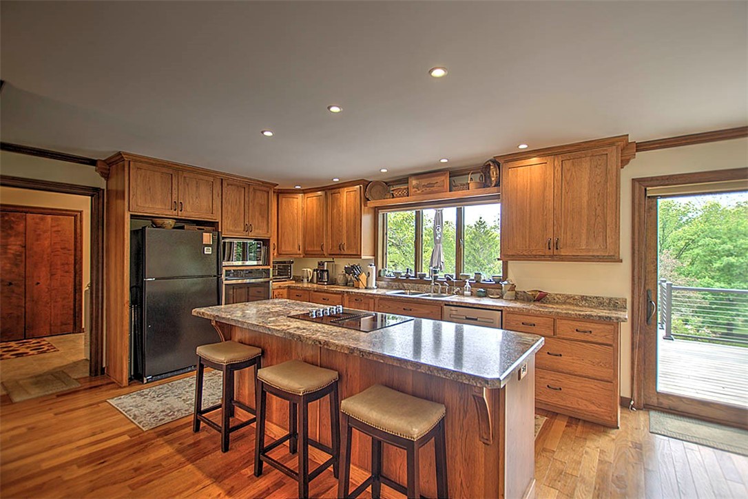 3028 Blackstone Drive Decatur, IL 62522 - Photo 12 of 46 Gallery Image 12