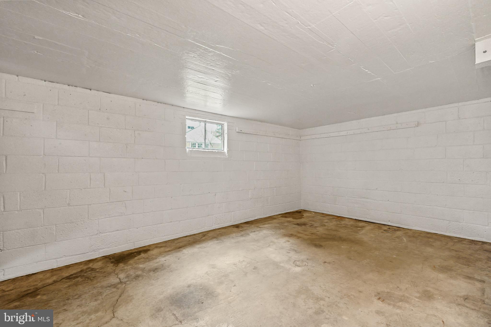 10608 Shady Circle Silver Spring, MD 20903 - Photo 38 of 48