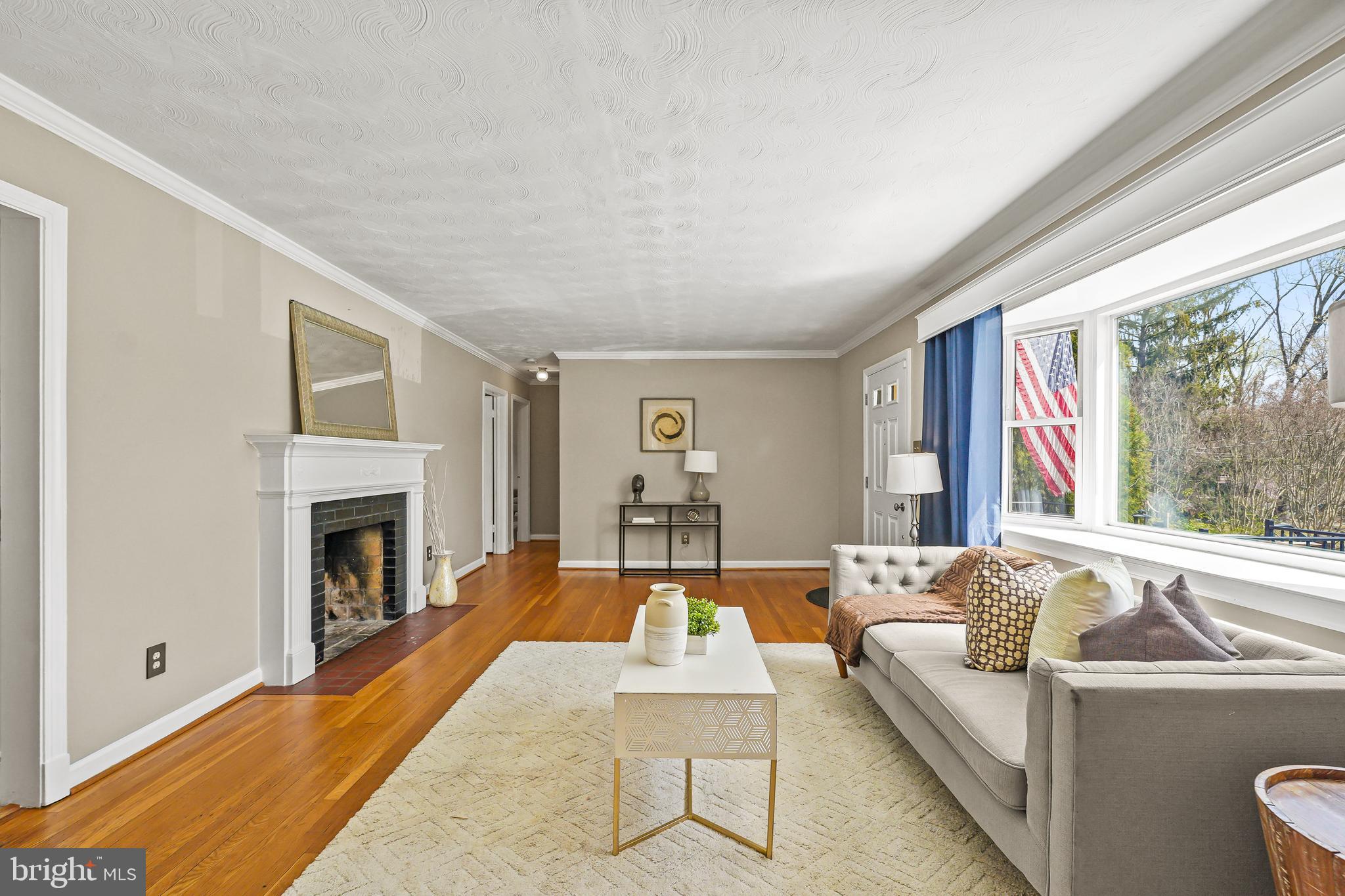 10608 Shady Circle Silver Spring, MD 20903 - Photo 6 of 48