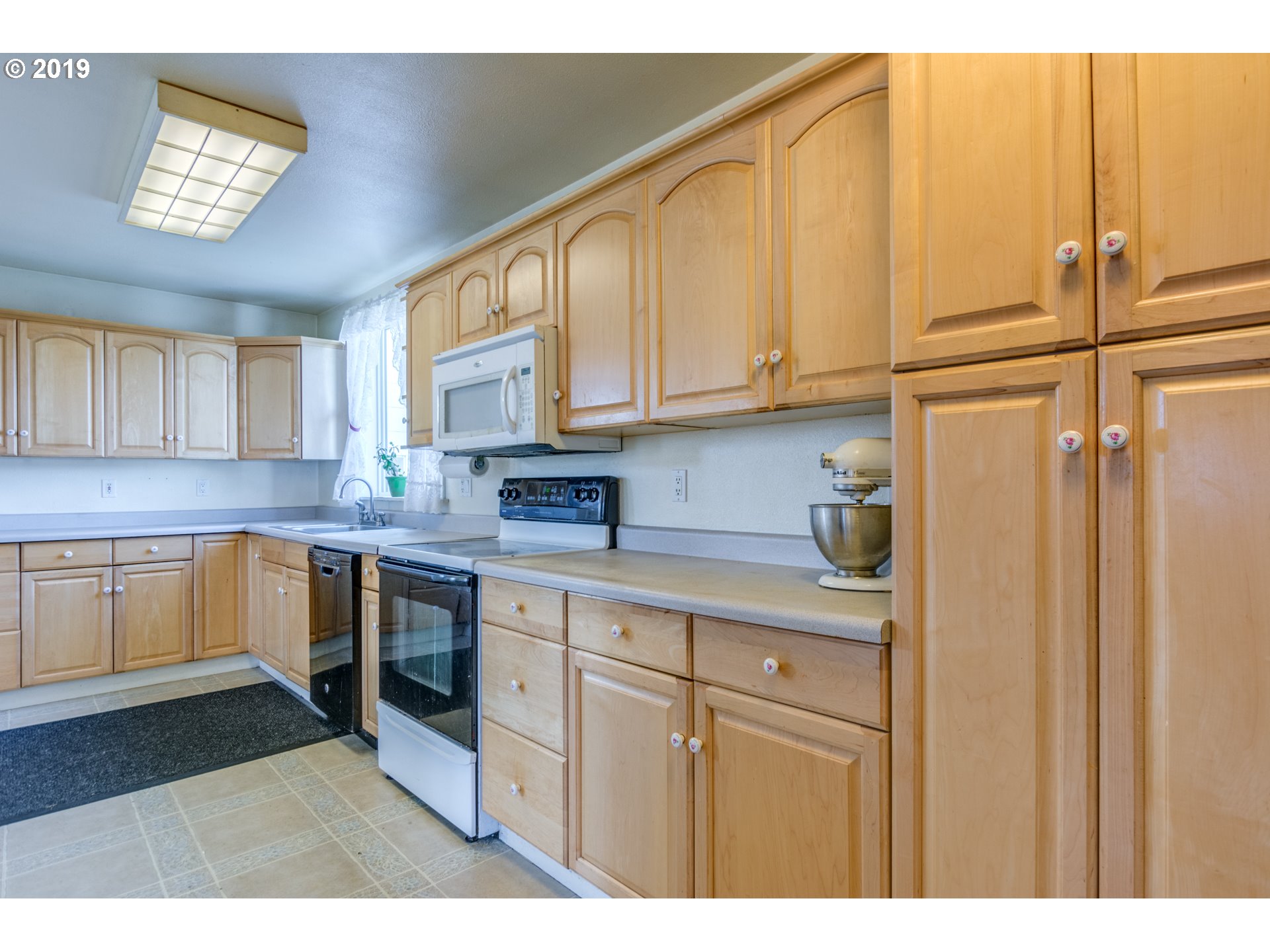 24920 Southwest Grand Ronde Road Grand Ronde, OR 97347 - Photo 8 of 18